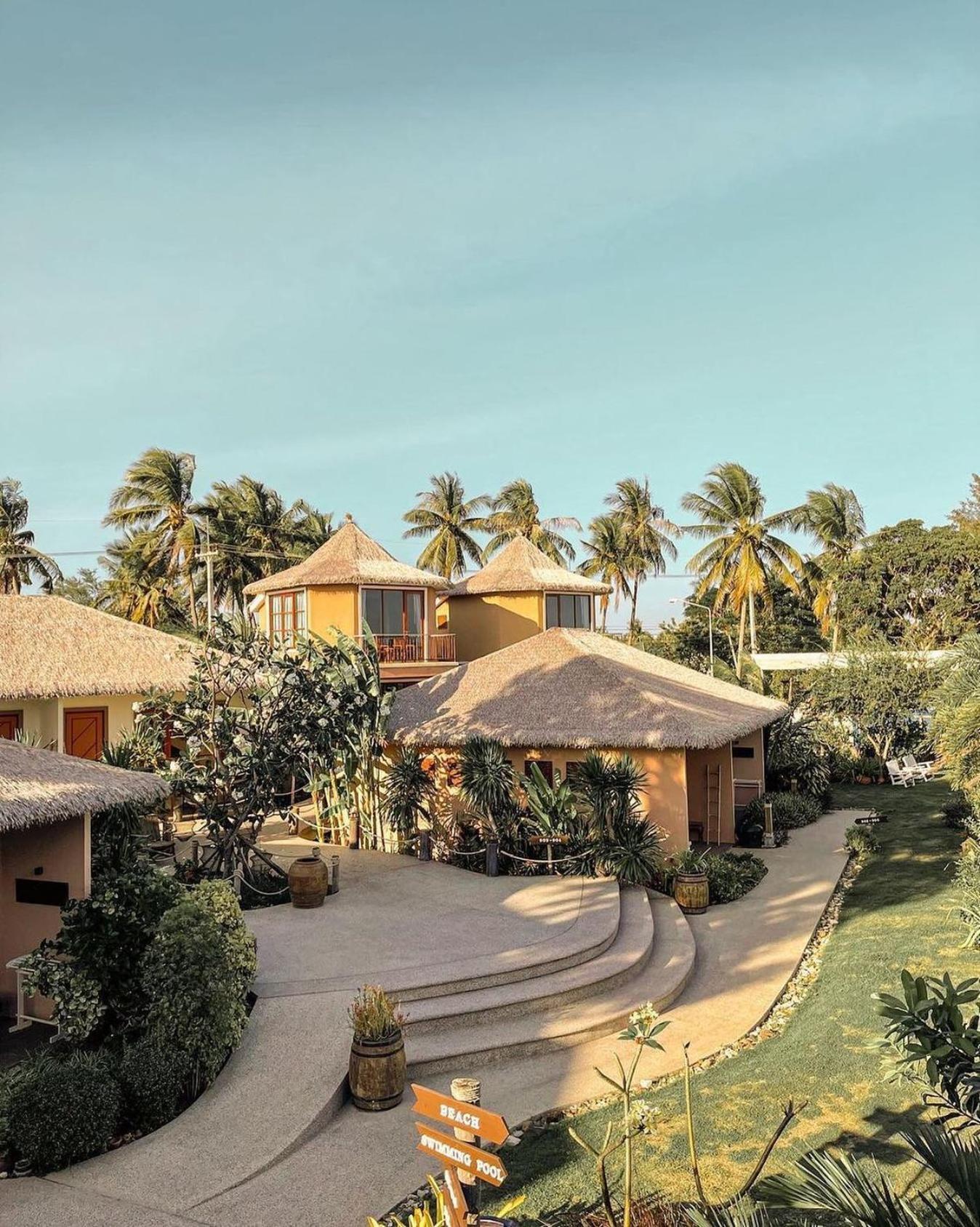Seaman Resort Haad Chao Samran Buitenkant foto
